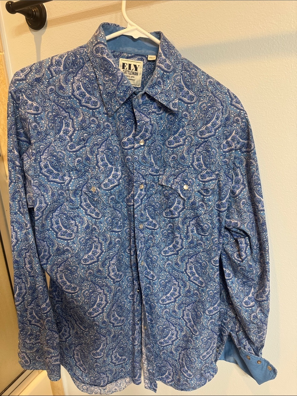 Ely Cattleman Navy and White Paisley Western Shirt